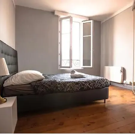 Dans Le Centre De Dan 3eme Etage Biarritz